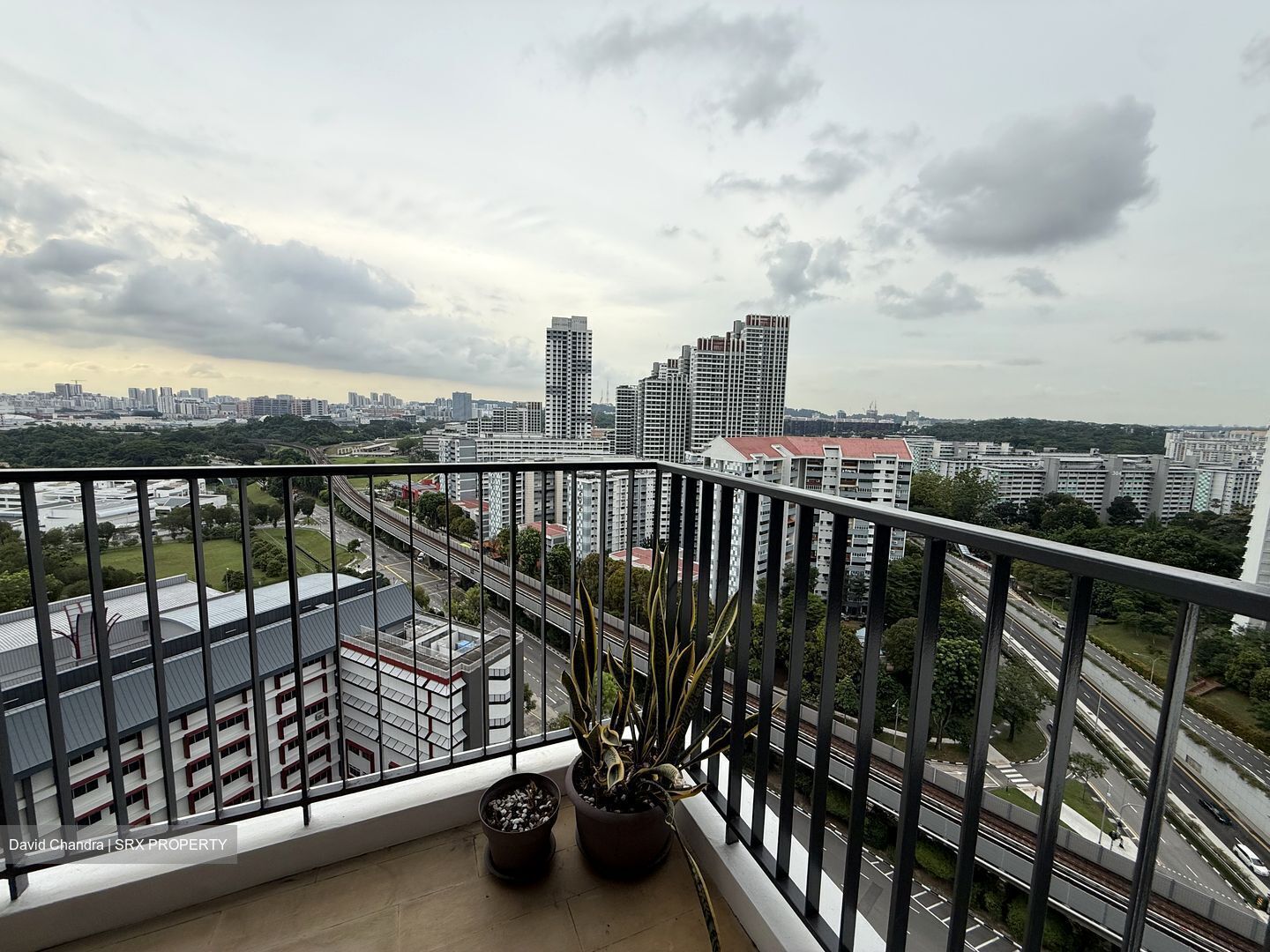 The Trilinq (D5), Condominium #577180631